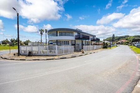 1 Bedroom Apartment in Gonubie