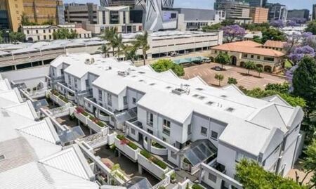 3 Bedroom Townhouse in Melrose North