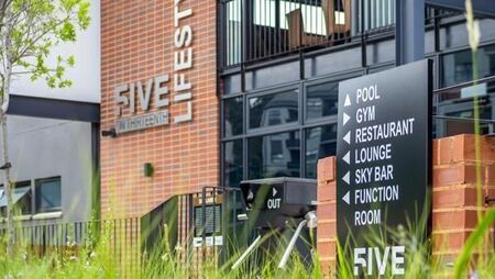 2 Bedroom Apartment in Fairland