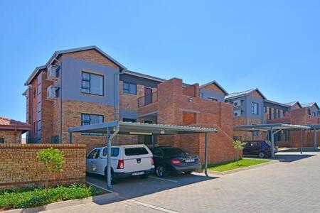 2 Bedroom Apartment in Bergbron