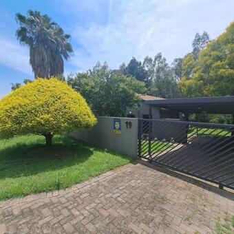 2 Bedroom House in North Riding