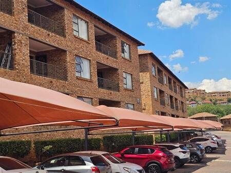 2 Bedroom Townhouse in Winchester Hills