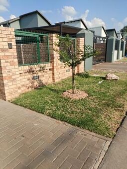 2 Bedroom House in South Hills