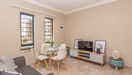 2 Bedroom Apartment in Tulisa Park