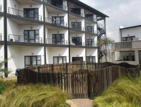 2 Bedroom Apartment in City & Suburban (Maboneng)