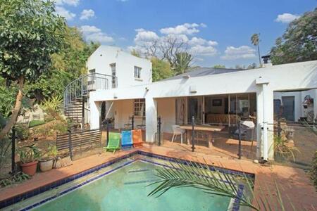 3 Bedroom House in Fairwood