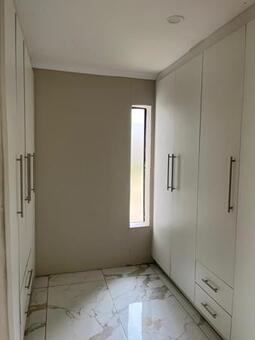 5 Bedroom House in Glenhazel