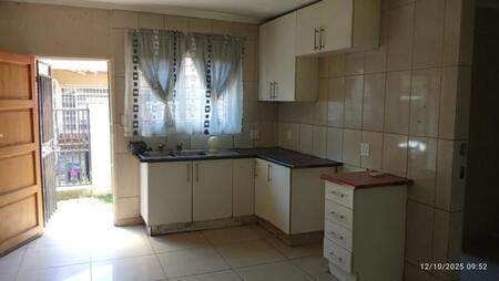3 Bedroom Apartment in Strubenvale