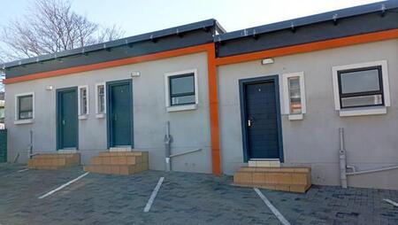 1 Bedroom Cluster in Tedstoneville