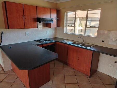 2 Bedroom Flat in Rand Collieries