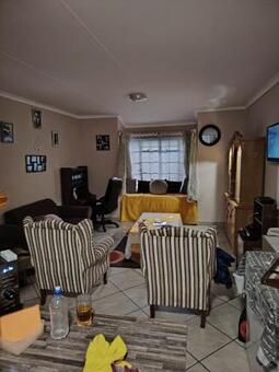 2 Bedroom Apartment in Westwood