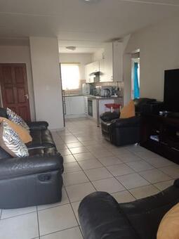 2 Bedroom House in Parkrand