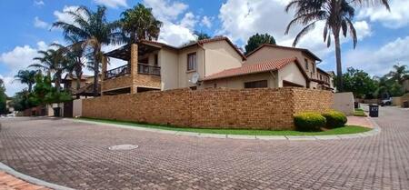 3 Bedroom House in Willowbrook