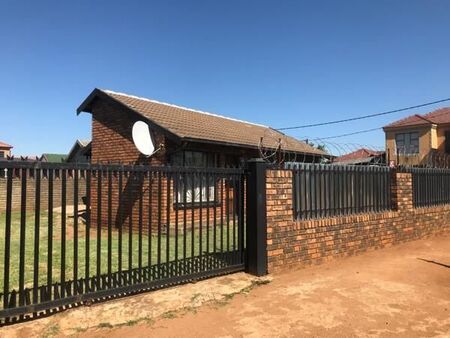 3 Bedroom House in Soshanguve