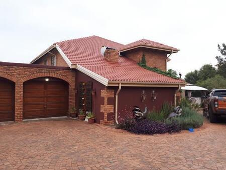 4 Bedroom House in Tiegerpoort