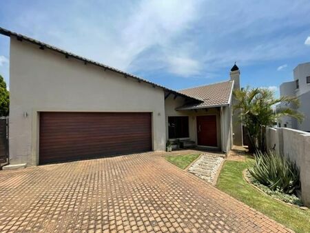 3 Bedroom House in Boardwalk