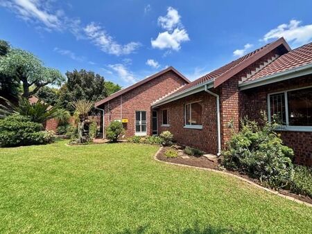 5 Bedroom House in Garsfontein