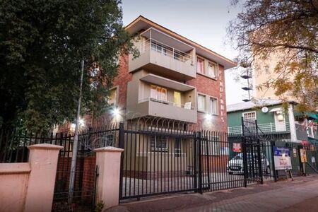 1.5 Bedroom Flat in Pretoria Central