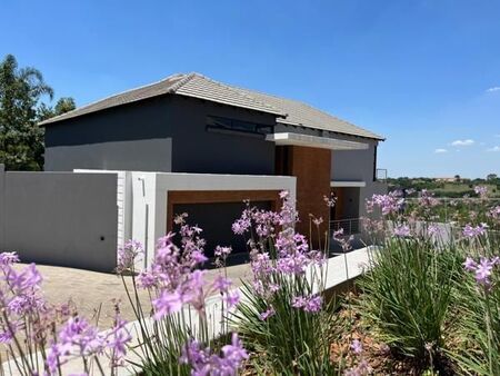 5 Bedroom Cluster in Waterkloof Ridge