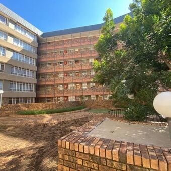 2 Bedroom Apartment in Hatfield