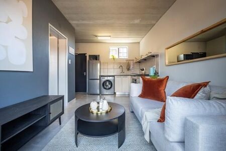 1 Bedroom Apartment in Arcadia