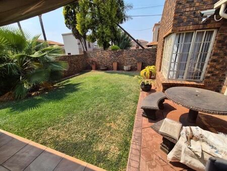 3 Bedroom House in Bougainvillea Estate