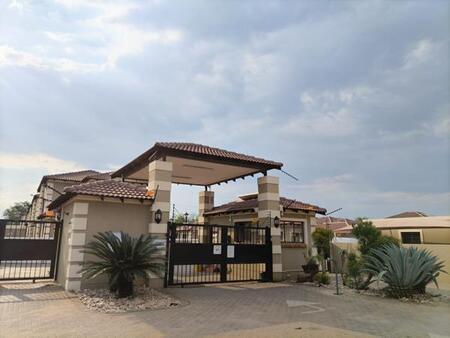 2 Bedroom Apartment in Montana