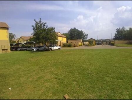 2 Bedroom Apartment in Akasia