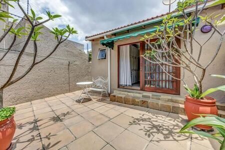 1 Bedroom Apartment in Magaliessig