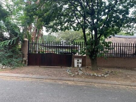 1 Bedroom House in Bryanston
