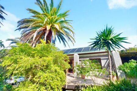 3 Bedroom House in Mount Rhodes