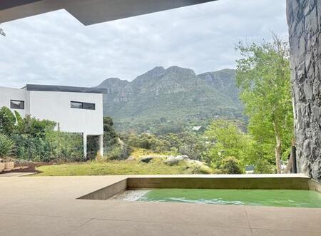 3 Bedroom Townhouse in Bokkemanskloof