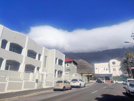 2 Bedroom Apartment in Vredehoek
