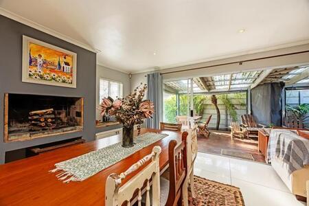 3 Bedroom House in Uitzicht