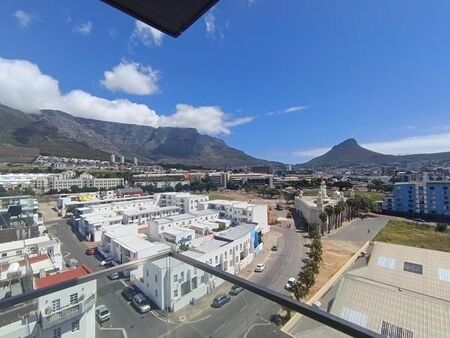 2 Bedroom Apartment in Cape Town City Centre