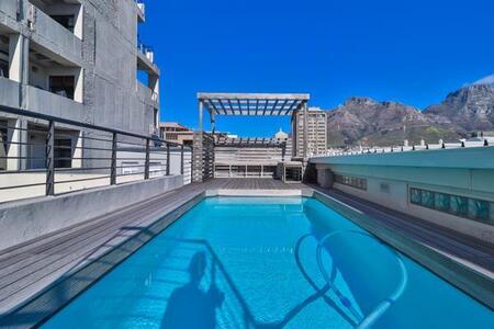 Studio Apartment in Cape Town City Centre