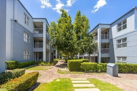 2 Bedroom Apartment in Vredekloof East