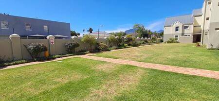 2 Bedroom Apartment in Rome