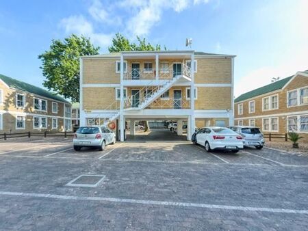 1 Bedroom Apartment in La Colline