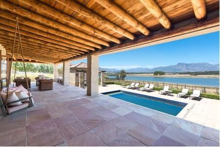 4 Bedroom House in Sante Winelands Estate