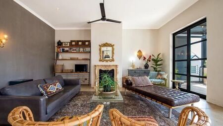 2 Bedroom House in Franschhoek