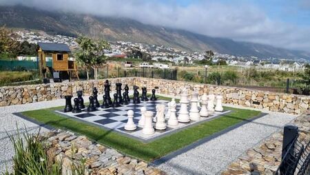 2 Bedroom Apartment in Firlands