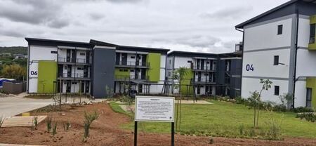 2 Bedroom Flat in Riverside Industrial Park