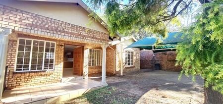 2 Bedroom Flat in Louis Trichardt