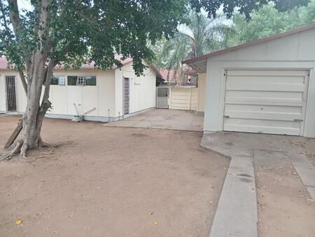 5 Bedroom House in Onverwacht