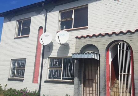 2 Bedroom Apartment in Paradise