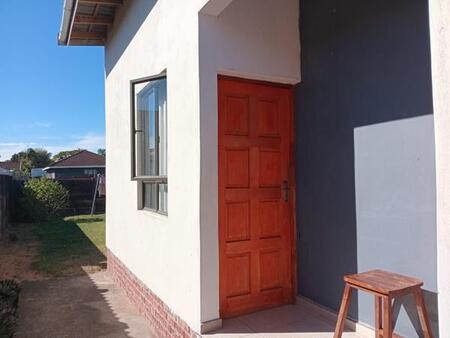 1 Bedroom Apartment in Birdswood