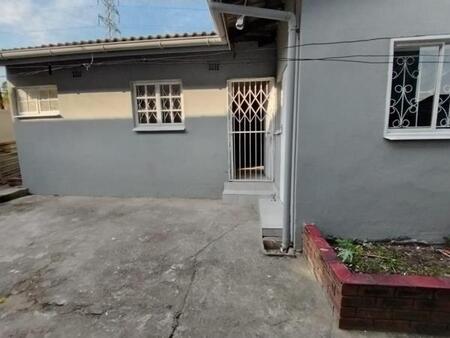 1 Bedroom Apartment in Eastbury