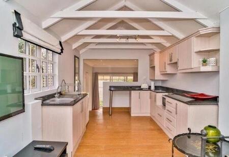 1 Bedroom House in Athlone