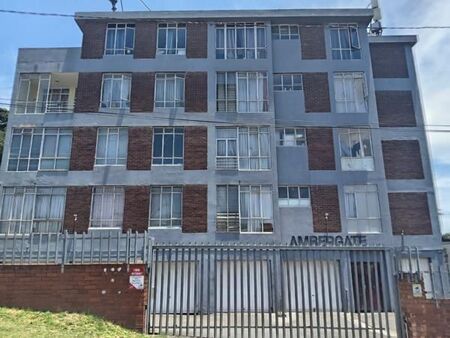 1.5 Bedroom Apartment in Bluff